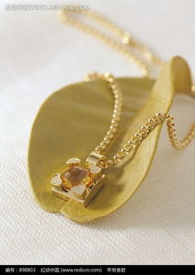 探索设计之美 红动网彩金项链与日常用品图片的免费资源宝库